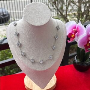 Elegant Silver Necklace with Floral Accents